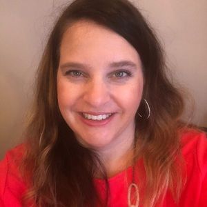 Meet your Posher, Karie